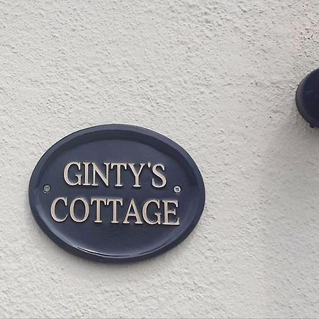 Cozy & Remote Hideaway Gintys Cottage Ross Port 외부 사진