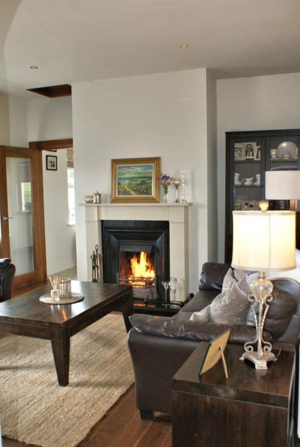 Cozy & Remote Hideaway Gintys Cottage Ross Port 외부 사진
